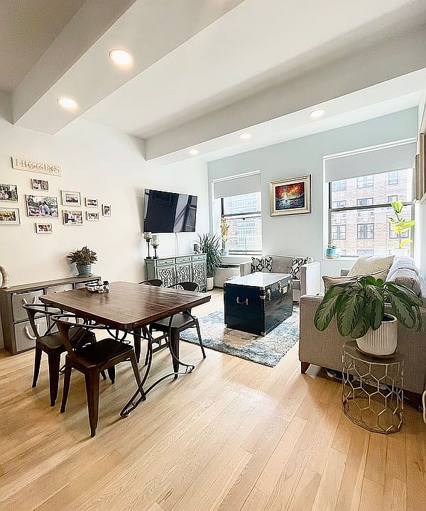 1st image of 99 John St APT 2406
