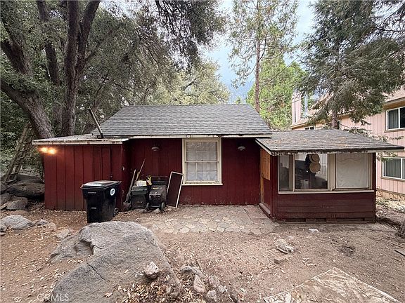 2nd image of 39490 Prospect Dr