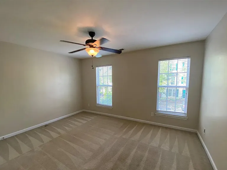 12814 Bullock Greenway Blvd — Photo 24