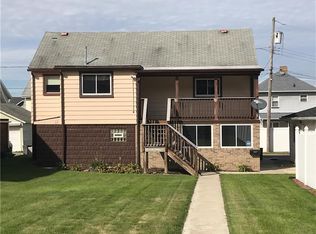 2002 Wood St, Aliquippa, PA