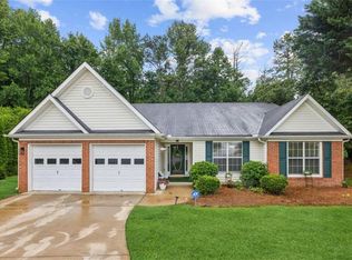 5801 Lakeview Cir, Lithonia, GA 30058