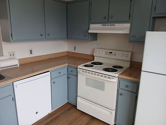 4th image of 1305 Parkridge Ct #1305A
