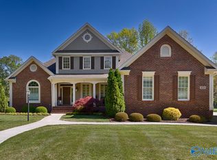 2623 Calumet Dr SE, Brownsboro, AL 35741