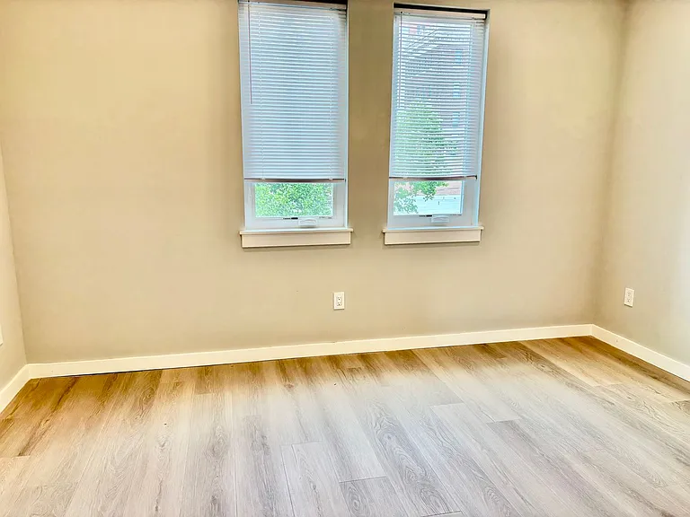 5356 Cedar Avenue — Photo 8