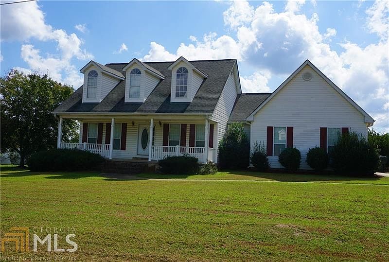 1st image of 100 Gardners Grove Dr