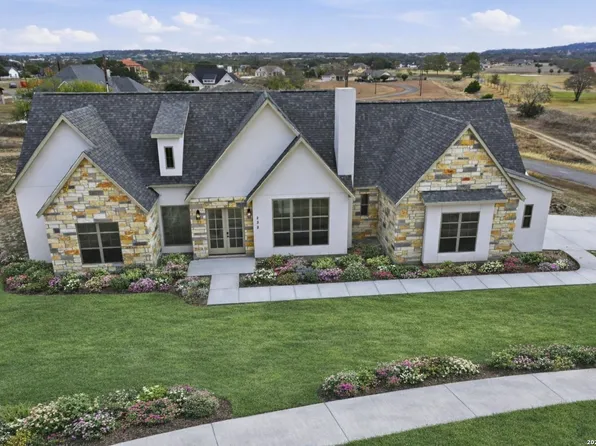232 Spring Creek, Bandera, TX 78003
