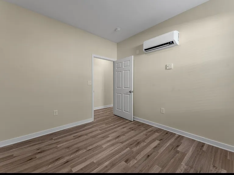 280 E Loudon Ave #101 — Photo 7