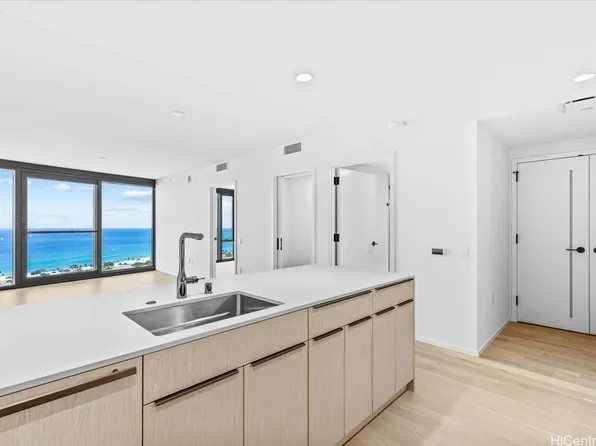 333 Ward Ave #3701, Honolulu, HI 96814
