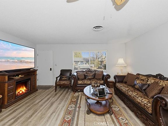 5th image of 43463 Briercliff Dr