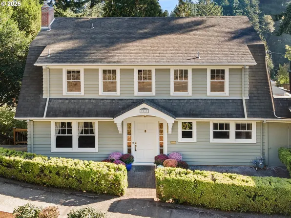 2917 SW Fairview Blvd, Portland, OR 97205