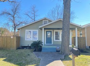1114 E 27th St, Houston, TX 77009