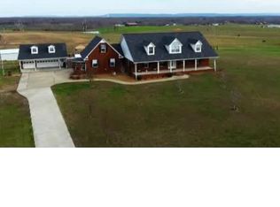106 S Howard Fitch Rd, Fayetteville, TN 37334