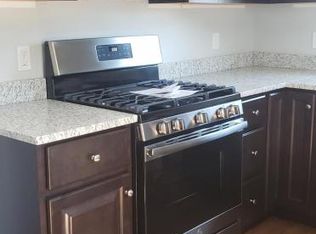 437-445 Lindsey St, Fall River, MA 02720