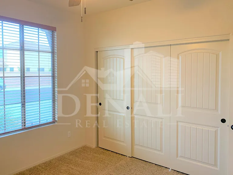 3836 S Whitman Ave — Photo 13