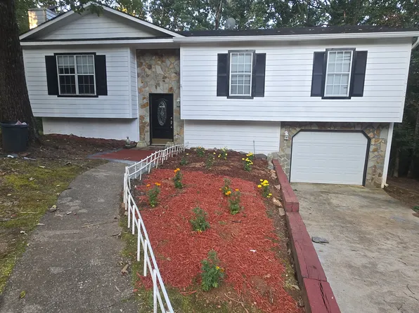 3147 Christy Ridge Dr, Douglasville, GA 30135