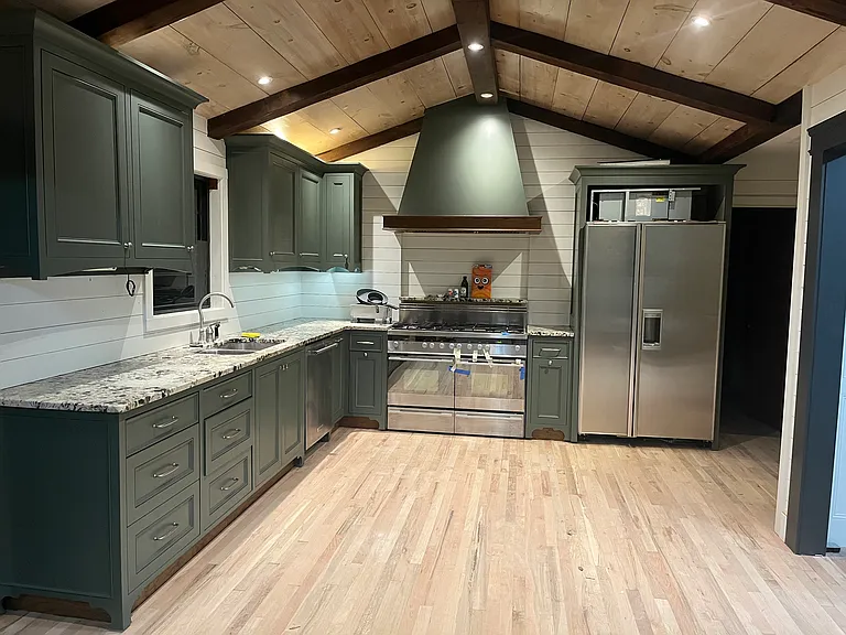 501 Devon Dr — Photo 32