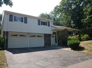 93 Vine St, Newton, MA 02467