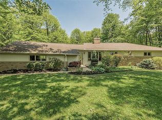 29149 Jackson Rd, Orange, OH 44022