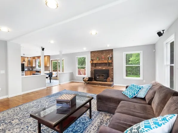 182 Lake Rd, Morris Twp., NJ 07960