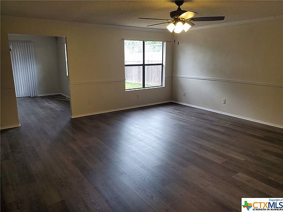 3rd image of 1614 Miranda Ave