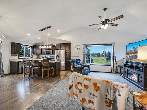3rd image of 22444 Canova Ct