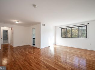 11514 Bucknell Dr APT 124, Wheaton, MD 20902