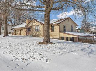 2636 SE Mars Ter, Topeka, KS 66605