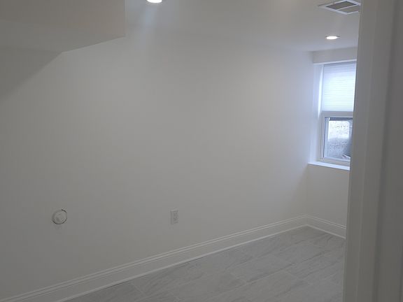 3rd image of 2526 11th St NW