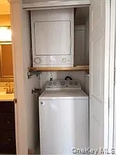 15 Greenridge Ave #8C — Photo 8