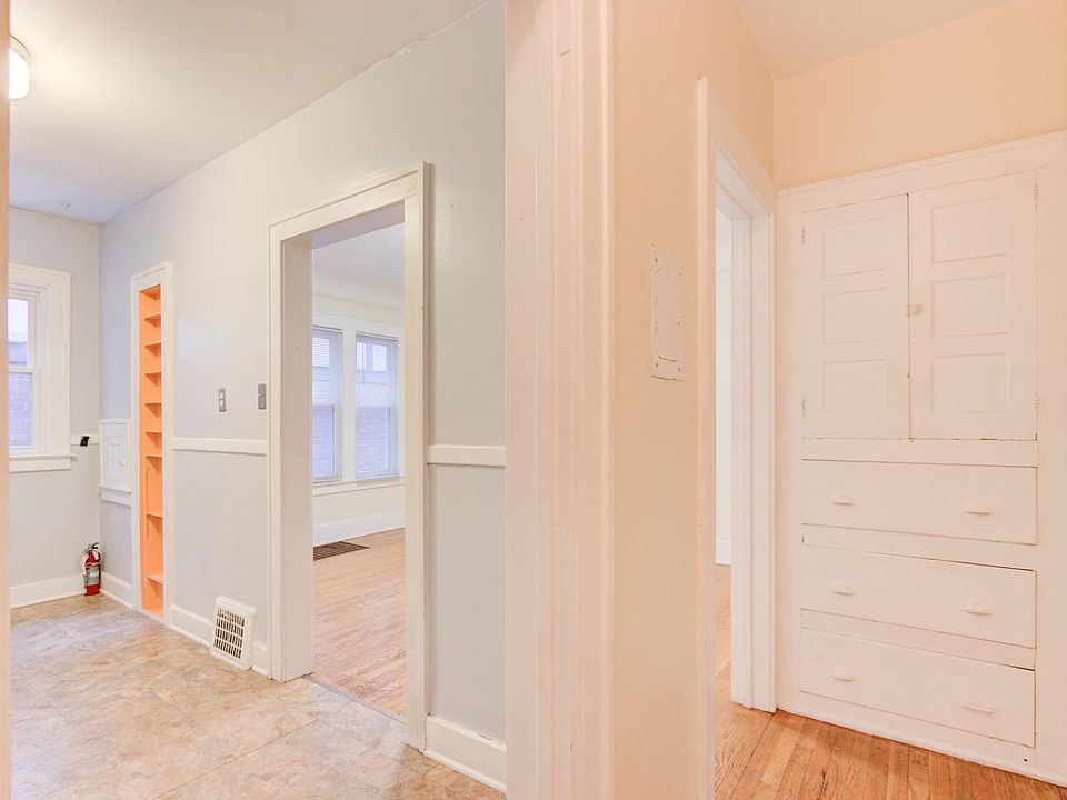 1st image of 492 Withington Ave #3