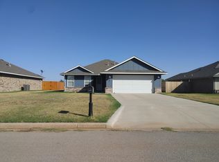 516 Horizon Dr, Altus, OK 73521