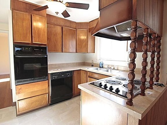 2nd image of 204 Pleasantview Dr