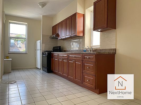 1st image of 25-26 41st St #2