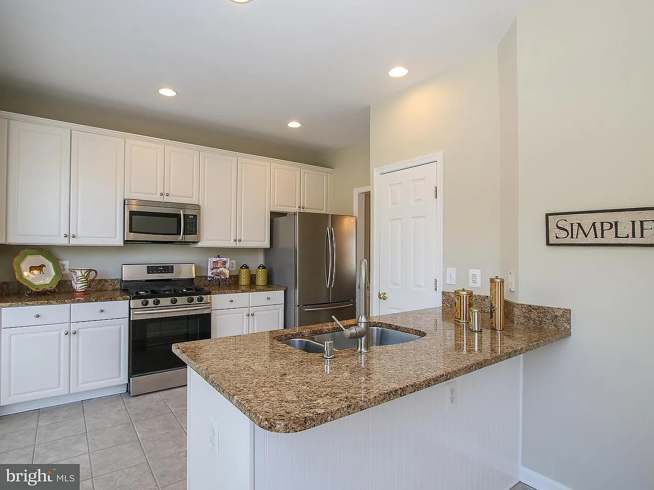47572 Sharpskin Island Sq photo 1