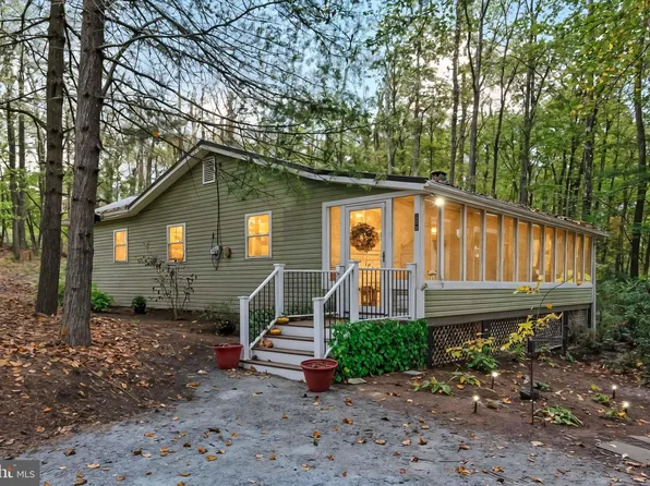 208 Whipporwill Ln, Orrtanna, PA 17353