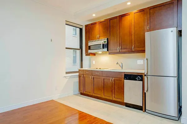 Rented by ABH Realty Corp | media 11