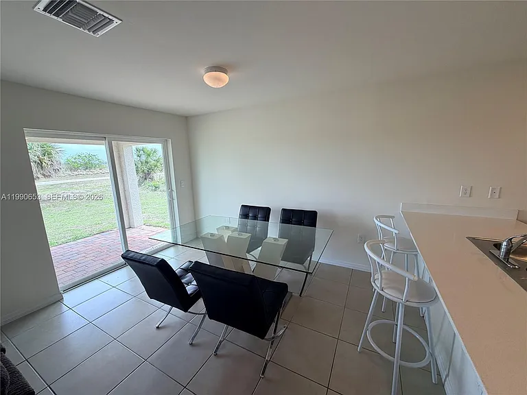 513 Ella Jean Pl — Photo 11