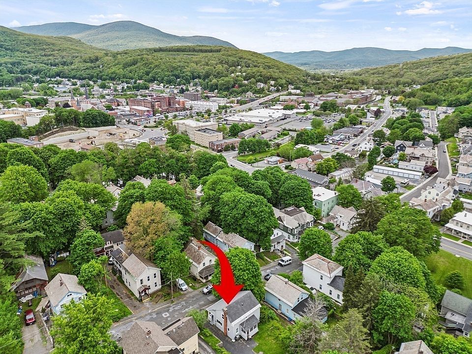 1st image of 35 Jackson St