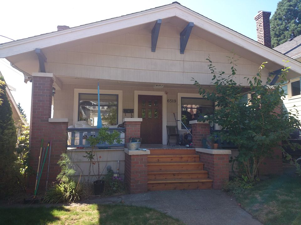 2nd image of 6519 17th Ave NE