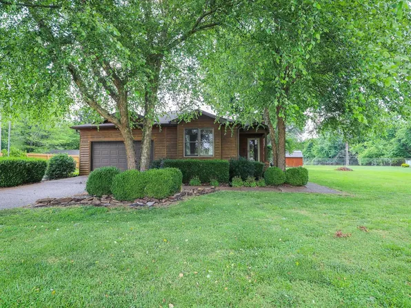 4090 Gayle Ln, Paducah, KY 42001