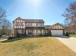 5533 Perigord Dr, Saint Louis, MO 63129