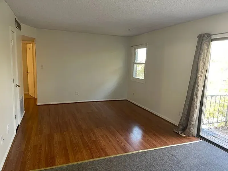 2 bed, 2.0 bath, 885 sqft, $960 — Photo 4