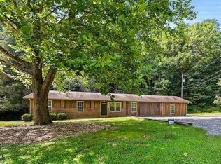 1643 Arron Way, Sevierville, TN 37876