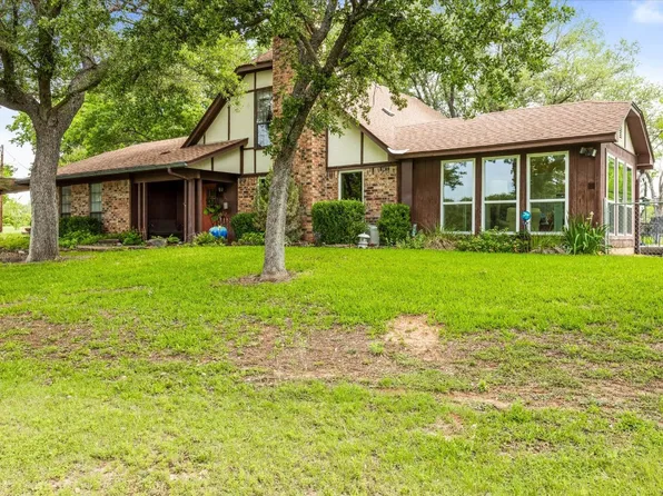 457 Shady Oak Dr, Weatherford, TX 76087