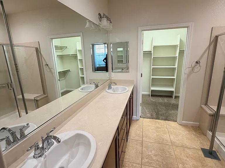 9855 Sheffield Way — Photo 6