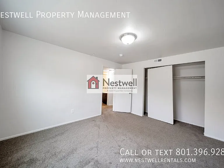 8453 S Westbridge Rd — Photo 12