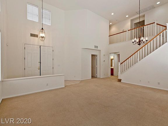 4th image of 1706 Diamond Bluff Ave