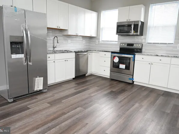 1726 E 29th St, Baltimore, MD 21218