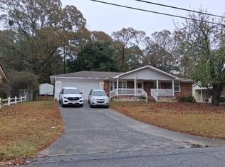 202 Forest Hill Dr, Warner Robins, GA 31088