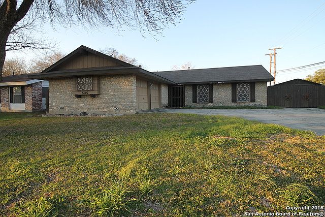 1st image of 5135 Merlin Dr